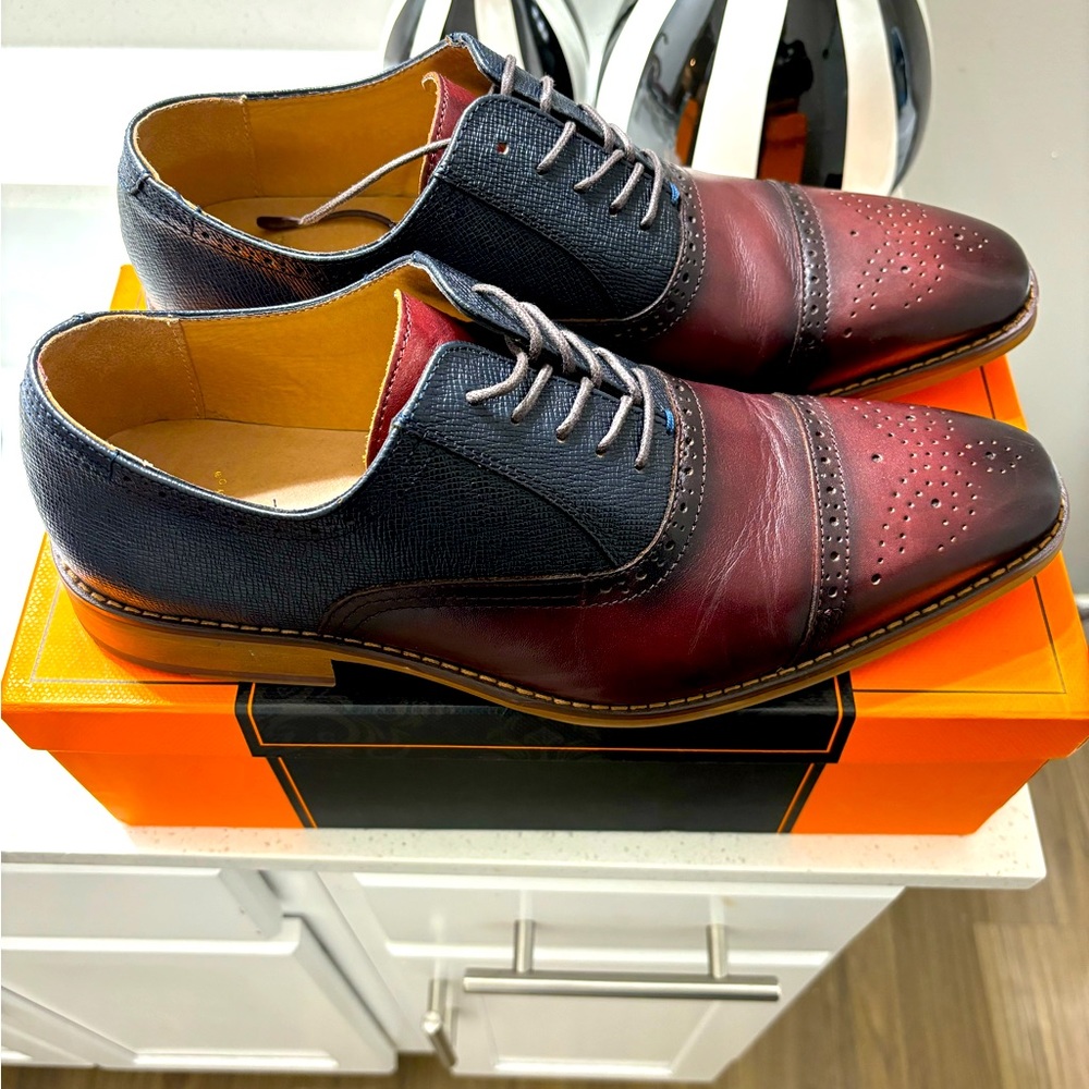 Classic Oxford La Milano Stetson style Dress shoes worn 2 times